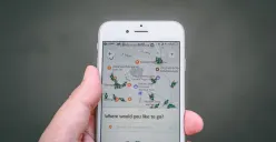 ilustrasi order makanan fiktif di Surabaya (Sumber : unsplash.com)