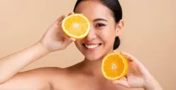 Ilustrasi | Manfaat dan Bahaya Vitamin C pada Kulit yang Belum Banyak Diketahui (Sumber : Freepik)