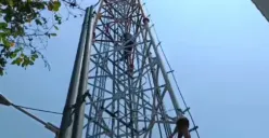 Bikin Geger, Pria ODGJ Naik Tower di Jalan Peres Semarang, Mau Turun setelah Dijanjikan Makanan