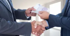 Ilustrasi:  Penyelidikan dugaan korupsi di UNS terus berlanjut, 26 saksi telah diperiksa. (Sumber : freepik)