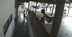 Viral di Padang! Bocah 8 Tahun Tewas Tertimpa Dinding Beton Saat Wudhu di Mesjid Akibat Ulah Ugal-ugalan Pelajar SMP
