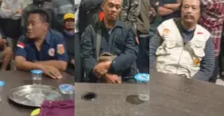 Memalukan! Tiga Oknum Wartawan Diduga Peras Belasan Juta Rupiah di Brebes, Berujung Diarak Sekampung