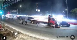Beredar video rekaman CCTV yang memperlihatkan detik-detik terjadinya kecelakaan di Exit Tol Bawen, Kabupaten Semarang, Sabtu 23 September 2023 malam. (Sumber : Instagram @infoupdatejateng)