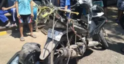 kondisi motor usai ditabrak KA Masnambo di jalur Semarang Poncol (Sumber : AntaraJateng)