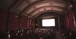 Waduh! Viral Video TikTok Anak SD Diajak Nonton Film Horor 13 Tahun ke Atas oleh Guru