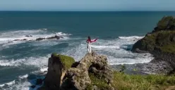 Pantai Menganti di Kebumen (Sumber : Instagram/@mengantikebumen)