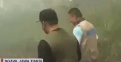 Bupati Ngawi nyaris terjebak kebakaran Gunung Lawu (Sumber : Tangkapan layar YouTube iNews)