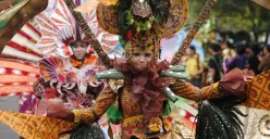 30 ucapan Hari Batik Nasional 2023: memperingati warisan kain tradisional Indonesia.