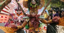 30 Ucapan Hari Batik Nasional 2023: Memperingati Warisan Kain Tradisional Indonesia