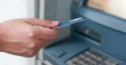 Waspada Uang Hilang di ATM, Lakukan Ini Sebelum Tarik Tunai (Sumber : Freepik/Dragana_Gordic)