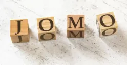 Apa Arti Kata JOMO yang Kerap Muncul di Media Sosial? Berkaitan dengan Perasaan?