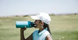 tips menjaga cairan tubuh di tengah cuaca panas ektrem Semarang (Sumber : pexels.com)