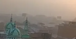 Asap kebakaran TPA Jatibarang meluas hingga ke permukiman warga, Kota Semarang berselimut asap pada Sabtu 7 Oktober 2023 pagi. (Sumber : Instagram @portalsemarang)