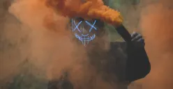 Ilustrasi | 8 tanda orang-orang yang berbahaya di sekitar Anda. (Sumber : Pexels/Connor Danylenko)