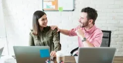 Ilustrasi meluluhkan hati perempuan (Sumber : Freepik/tonodiaz)