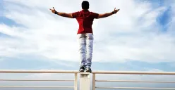 Ilustrasi | 10 tanda yang mengungkapkan karakteristik orang yang terlalu mandiri. (Sumber : Pexels/Sanketh Rao)