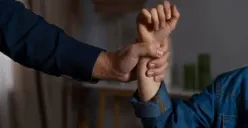 Sulit Putus Dari Pacar Toxic? Bisa Jadi Kamu Terjerat Trauma Bonding, Apa Itu?