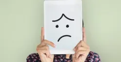 Ilustrasi | Tujuh kesalahan bahasa tubuh yang mungkin membuat Anda terlihat kurang percaya diri. (Sumber : Freepik/rawpixel.com)