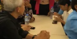 Anteng Makan Padahal Orang Lain Serbu Ganjar Pranowo, Aksi Mahasiswi Ini Jadi Sorotan