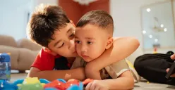 Cara unik Raffi Ahmad dan Nagita Slavina batasi Rafathar bermain game dan gawai. (Sumber : Instagram/raffinagita1717)