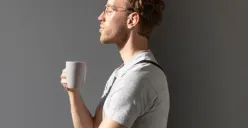 Ilustrasi | Fakta tentang orang yang sering minum kopi berpotensi jadi psikopat (Sumber : Freepik)