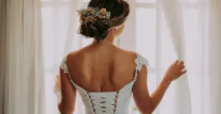 Ilustrasi pengantin wanita (Sumber : Unsplash/Cassio Jardim)