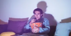 ilustrasi : dampak buruk kecanduan menonton film dewasa (Sumber : freepik)