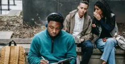 Ilustrasi | Tanda seseorang memiliki kecerdasan sosial yang rendah. (Sumber : Pexels/Keira Burton)