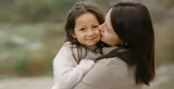 Marak Pelecehan Pada Anak, Ini 4 Cara Orang Tua Ajarkan Otoritas Tubuh Anak Sedini Mungkin