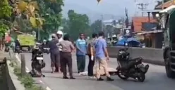Terjadi kecelakaan di Jalan Raya Randugunting, Bawen, Kabupaten Semarang, setelah serempetan dengan pengendara lain, berakhir ia tertabrak truk. (Sumber : Instagram @arsyadtoriqudin)