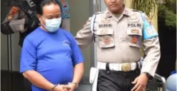 Edi Suseno (kiri) pemilik wahana jembatan kaca di The Geong, Banyumas (Sumber : dokumen humas polda Jateng)