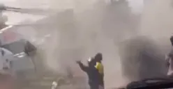 Mobil Terbakar di Dekat RS Hermina Banyumanik, Asap Terlihat Mengepul