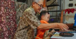 Wisata belanja dan budaya Kampung Batik Kauman, Solo. (Sumber : Instagram/explorekampungbatikkauman)