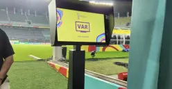VAR di Stadion Gelora Bung Tomo saat laga perdana Piala Dunia U 17 (Sumber : instagram @arya.m.sinulingga)