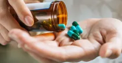 ilustrasi Pil Koplo diselundupkan seorang perempuan ke lapas Kedungpane, Kota Semarang (Sumber : freepik)