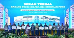 Pemkot Semarang saat terima Barang Milik Negara (Sumber : semarangkota.go.id)