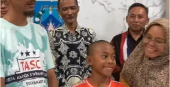 Usai Viral, Bocah Peserta Lomba Renang Popkab Sleman DIY Dapat Juara Kembar