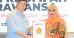 Khofifah Turun Gunung Dukung Prabowo-Gibran Usai Umroh 1 Januari 2024