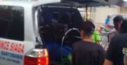 Seorang pria paruh baya mendadak jatuh diduga seusai pulang kerja dan melewati Burger King Gombel, Banyumanik, Kota Semarang, berakhir tewas. (Sumber : InfoSemarang.com Instagram @smg_repostt)