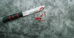 ilustrasi pria di Condet mencoba menusuk imam salat (Sumber : freepik)