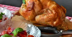 Rekomendasi Kuliner Natal Khas Indonesia, Ada Babi Guling hingga Kue Bagea