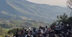 Kondisi di Kawah Sikunir Dieng, Senin 25 Desember 2023 (Sumber : instagram @infoterangofficial)