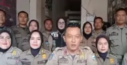 Satpol PP Garut Deklarasi dukung Gibran Rakabuming (Sumber : X.com@politiknetwork)