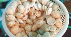 Kuliner legendaris di Kota Semarang yang wajib dicoba, Bubur Serabi Bu Ponirah yang harga seporsinya sangat terjangkau mulai Rp 5.000. (Sumber : Google Siti Koriah - InfoSemarang.com)