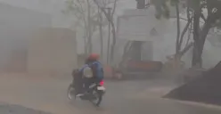 Waspada Hujan Lebat dan Angin Kencang di Demak, Listrik Padam