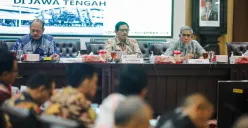 Rapat persiapan program 100 hari kerja Presiden. (Sumber:  | Foto: Sakti)