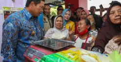 Kios Si-Manis Mart di Pasar Bulu, Kota Semarang, (Sumber: | Foto: sakti)