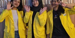 
Tiga mahasiswi Program Studi Pendidikan Seni Tari FBS UNNES mendapat kesempatan untuk magang di KBRI Manila. (Sumber:  | Foto: dok)