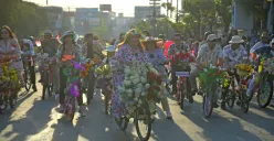 Semarang Merdeka Flower Festival 2024 Dimeriahkan Pawai Sepeda Hingga Mobil Berhiaskan Bunga