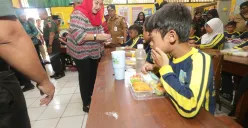 Simulasi Makan Bergizi Gratis Kolaborasi Pemkot Semarang dan PPJI, 4.500 Porsi Makanan Dibagikan